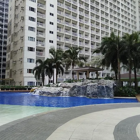 Shore Residences Near Moa 1 Bedroom With Balcony And Pool View