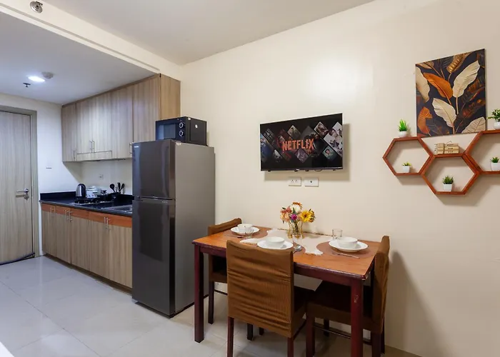 Shore Residences Tower D - Near Mall Of A Family Good For 6 Persons *